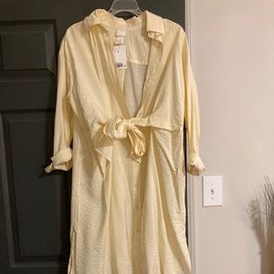 Maxi dress with slits